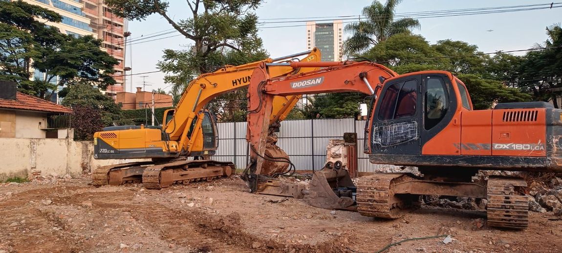 Demolição de grande porte
